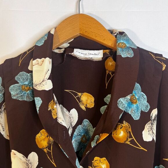 Graver Studio Brown Floral Print Button Front Lightweight Blouse Size XL - Picture 3 of 8